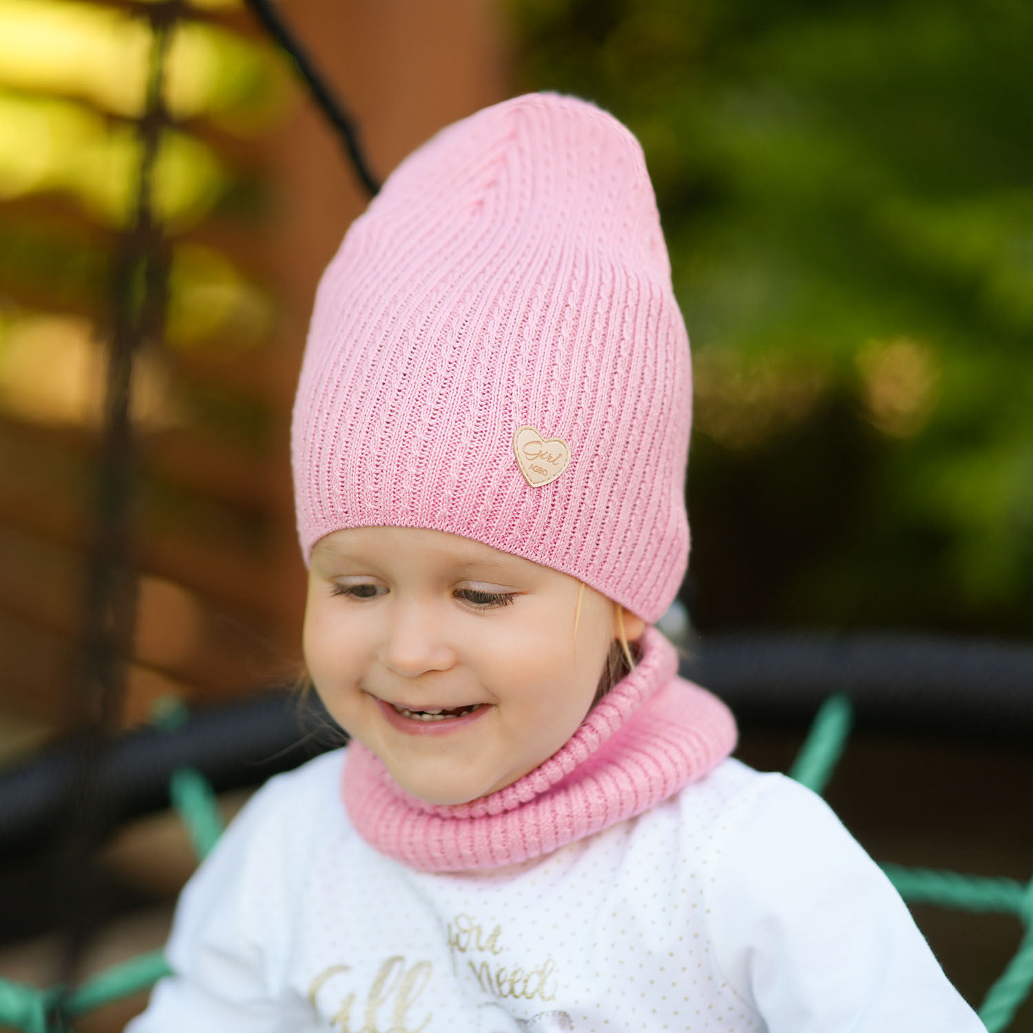 Herbst und Frühlingsset Mädchen: Mütze und Schlauchschal, mit Baumwolle, Schwarz Wega