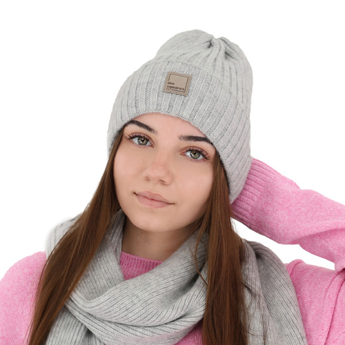 Wintermütze Damen aus Merinowolle Schwarz Benedetta