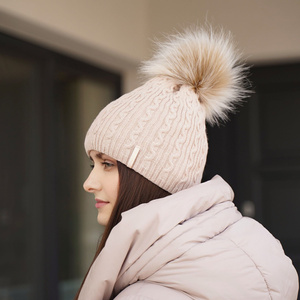 Wintermütze Damen mit Bommel Beige Xena