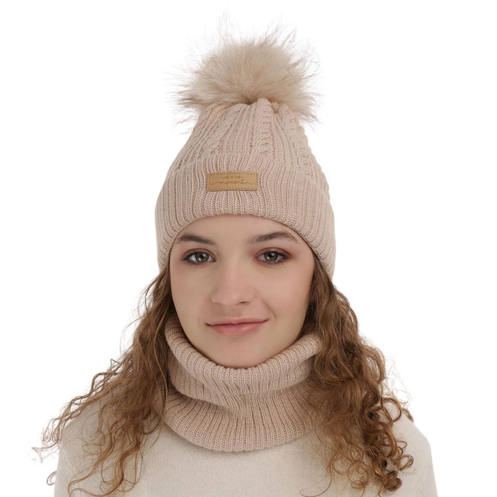 Winterset Mädchen: Mütze und Schlauchschal mit Bommel in Beige Alika