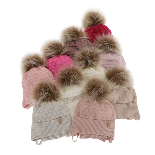 Winterset für Mädchen: Mütze und Schlauchschal mit Bommel in Rosa Egeria