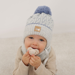 Winterset Jungen: Mütze und Schlauchschal mit Bommel Blau Pikolo