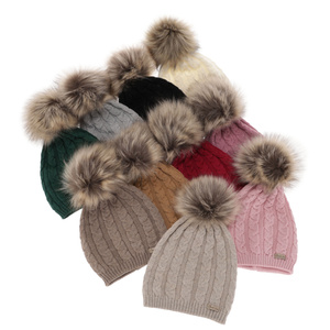 Wintermütze Damen aus Merinowolle in Violett Bafi