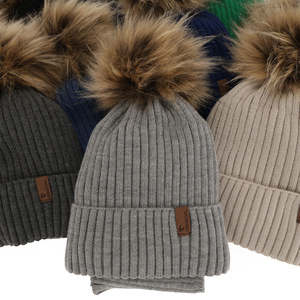 Winterset für Jungen: Mütze und Schlauchschal mit Bommel in Navy Blau Onyks