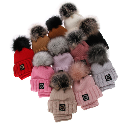 Winterset Mädchen: Mütze und Schlauchschal mit Bommel Schwarz Hendi