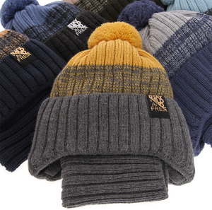Winterset Jungen: Mütze und Schlauchschal mit Bommel Blau Vido