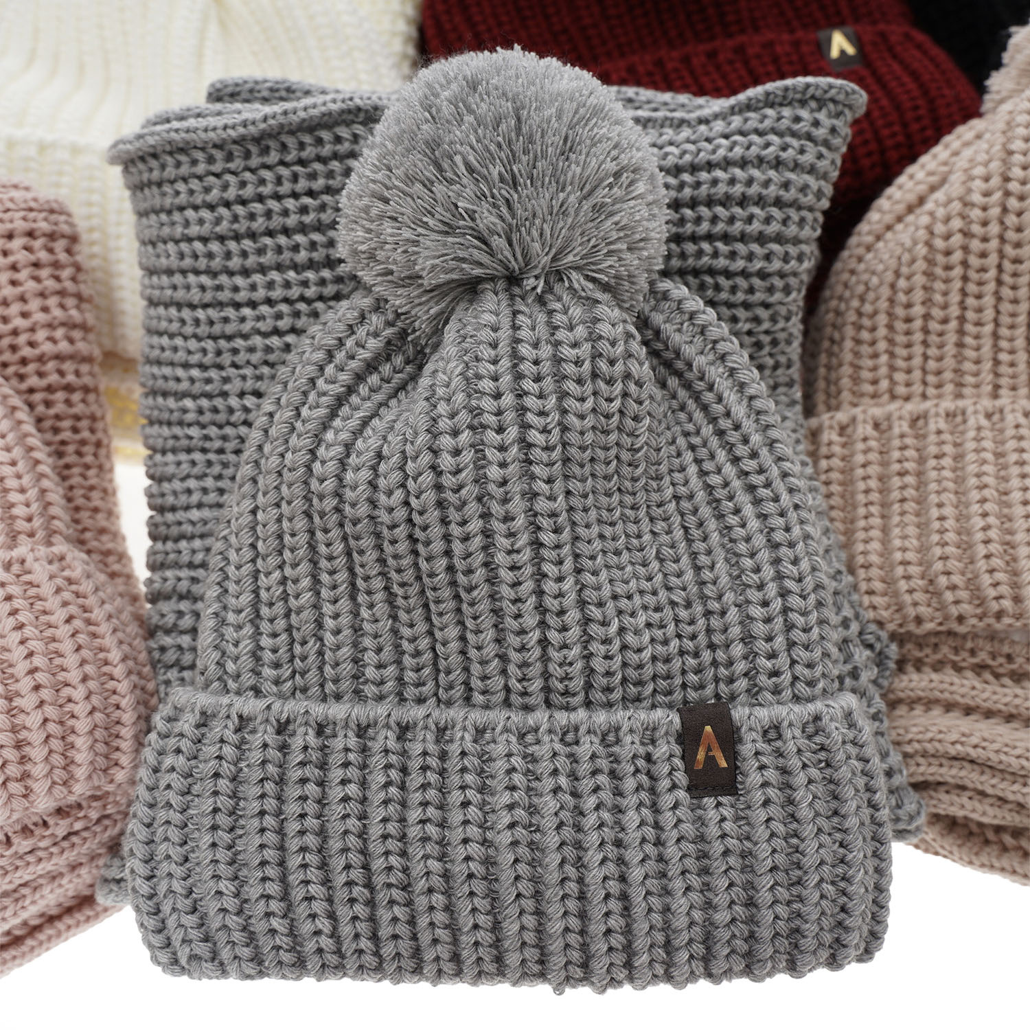 Winterset Damen: Mütze und Schal mit Bommel Rosa Lupita