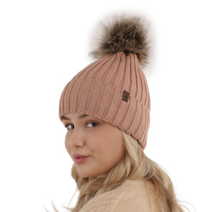 Wintermütze Damen aus Merinowolle in Burgunder Texa
