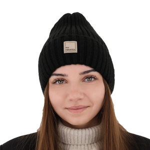 Wintermütze Damen aus Merinowolle Burgunder Benedetta