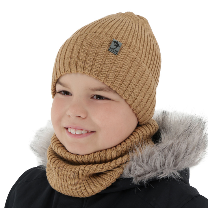 Winterset für Jungen: Mütze und Schlauchschal aus Merinowolle in Camel Gecko