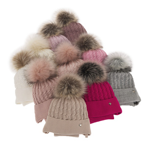 Winterset für Mädchen: Mütze und Schlauchschal mit Bommel in Beige Tukana 