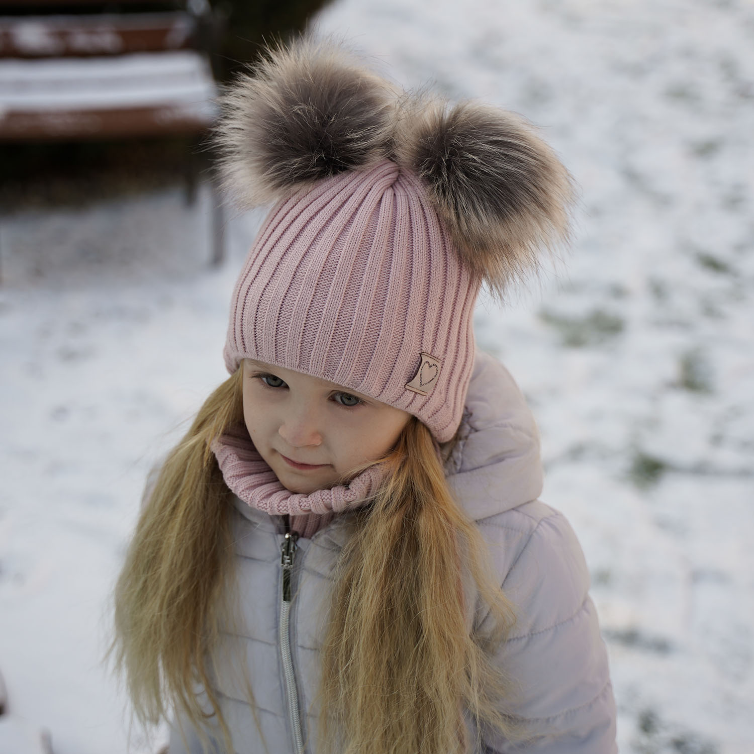 Winterset Mädchen: Mütze und Schlauchschal mit zwei Bommeln Beige Telisa