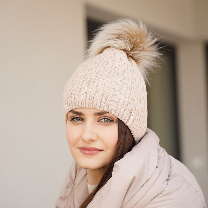 Wintermütze Damen mit Bommel Beige Xena