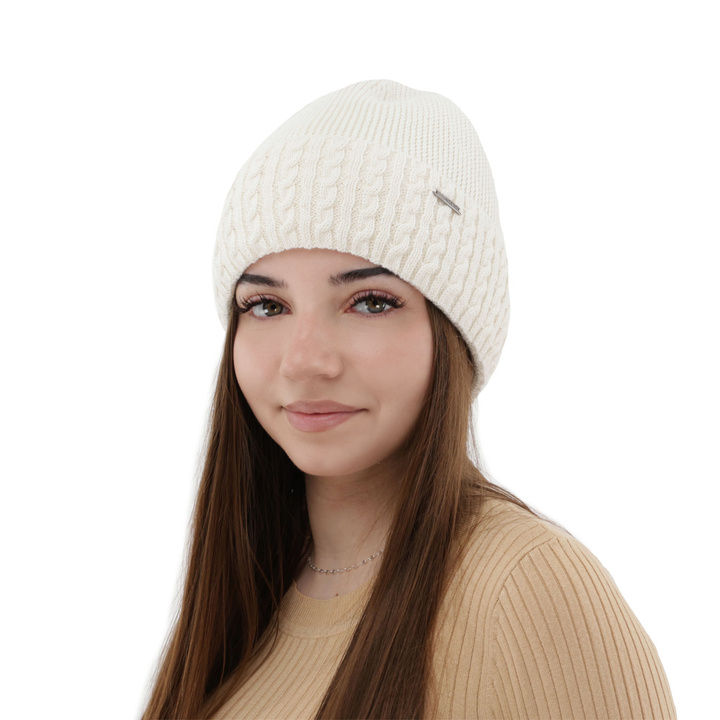 Wintermütze Damen aus Merinowolle in Cremefarbe Febe