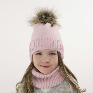 Winterset für Mädchen: Mütze und Schlauchschal mit Bommel in Beige Renia