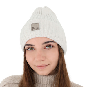 Wintermütze Damen aus Merinowolle Burgunder Benedetta
