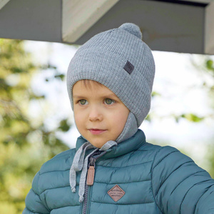 Herbst und Frühlingsmütze für Jungen mit Bommel Blau Axel