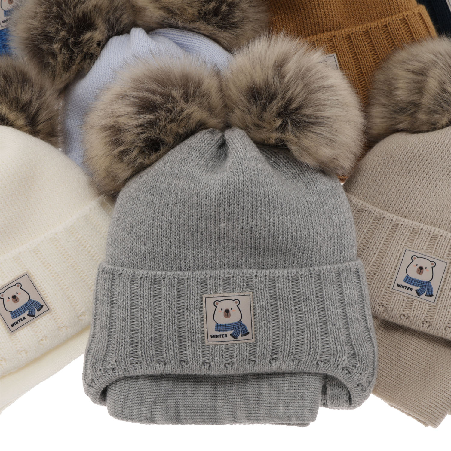Winterset für Jungen: Mütze und Schal mit zwei Bommeln in Camel Jewel