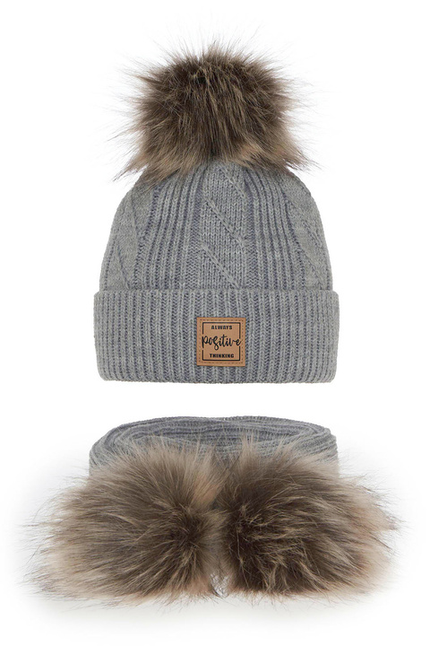 Winterset Mädchen: Mütze und Schal mit zwei Bommeln Grau Gabriela