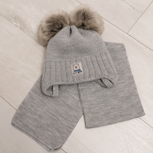 Winterset für Jungen: Mütze und Schal mit zwei Bommeln in Beige Jewel