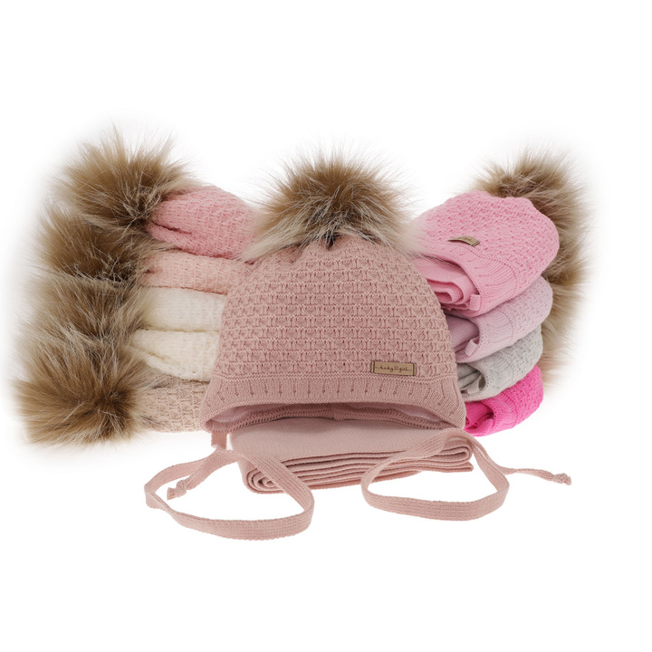 Winterset für Mädchen: Mütze und Schal mit Bommel in Rosa Clotilde