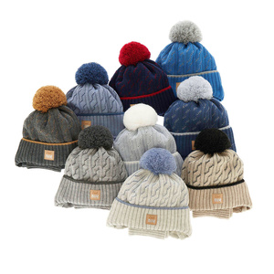 Winterset Jungen: Mütze und Schlauchschal mit Bommel Blau Pikolo