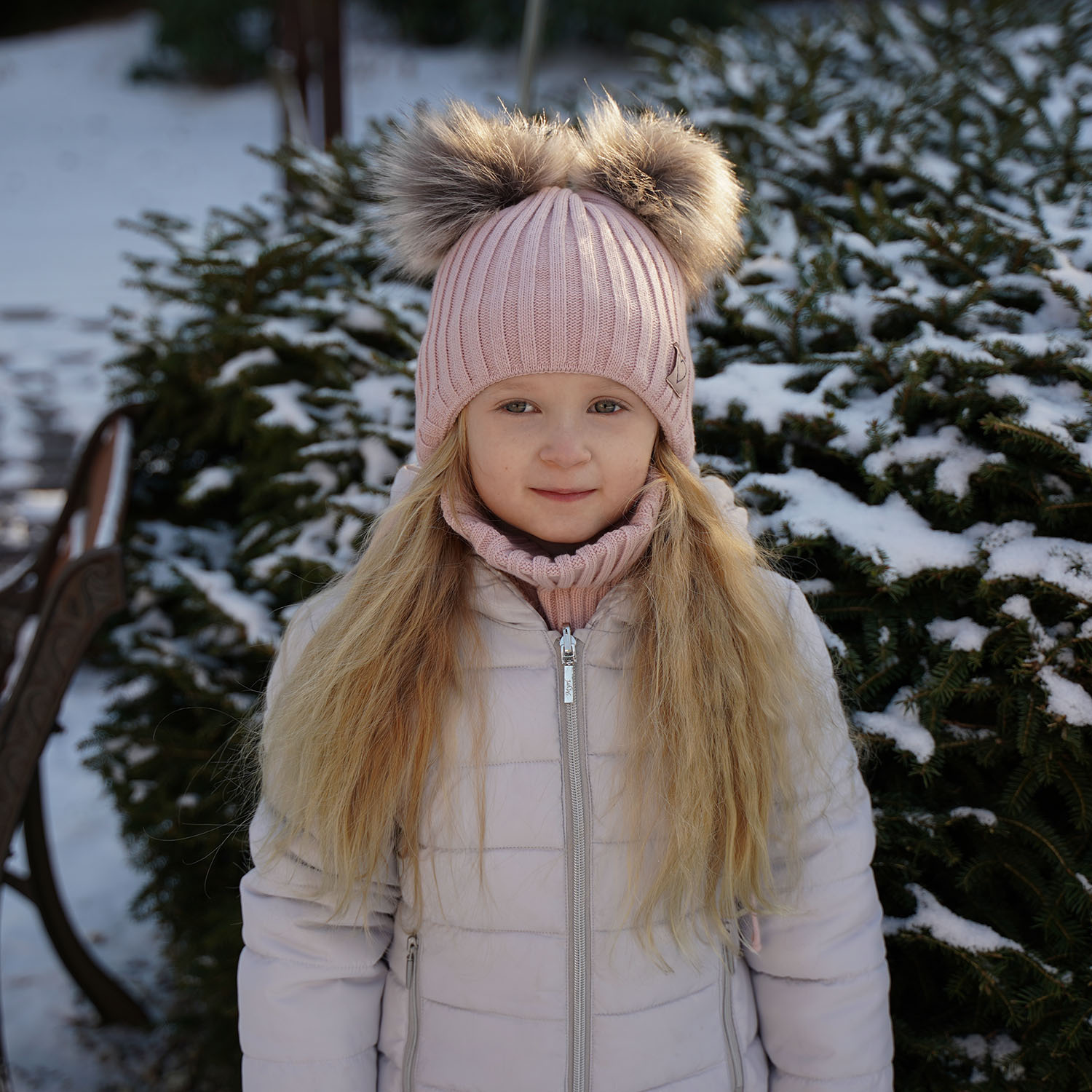 Winterset Mädchen: Mütze und Schlauchschal mit zwei Bommeln Beige Telisa