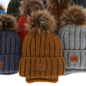 Winterset Jungen: Mütze und Schlauchschal mit Bommel Khaki Remes