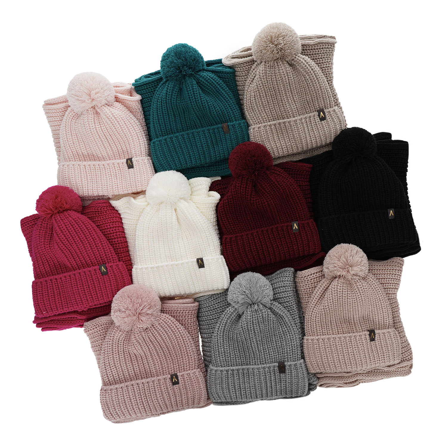 Winterset Damen: Mütze und Schal mit Bommel Beige Lupita