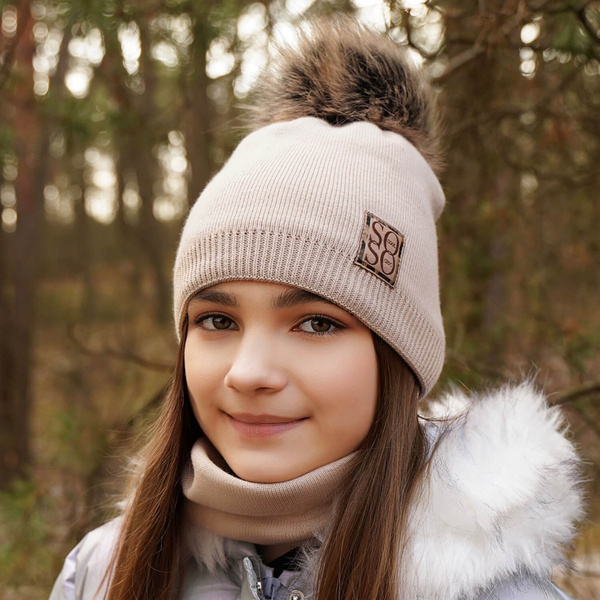 Winterset Mädchen: Mütze und Schlauchschal mit Bommel Beige Apolinka