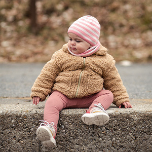 Herbst und Wintermütze Mädchen: Mütze und Schlauchschal Rosa Lila